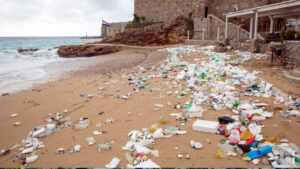 Adriyatik’in incisi çöplük oldu: Dubrovnik sahillerine Arnavutluk’tan tonlarca çöp vurdu