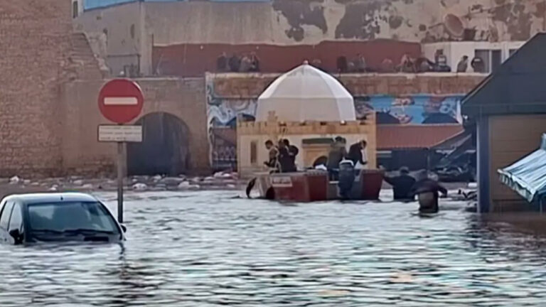 Fas’ta sel ve fırtına nedeniyle hayatını kaybedenlerin sayısı 37’ye yükseldi