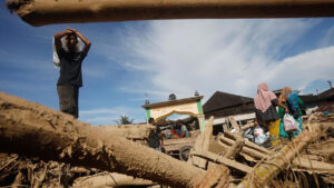 Asya’daki ölümcül sel felaketlerinin faturası 20 milyar dolar