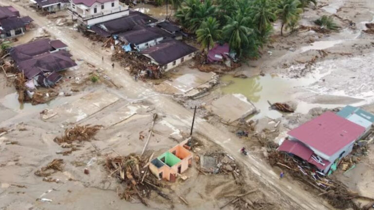 Muson mu, iklim felaketi mi? Can kaybının 1.300’e ulaştığı Asya’da sel baskınlarını ne tetikledi?