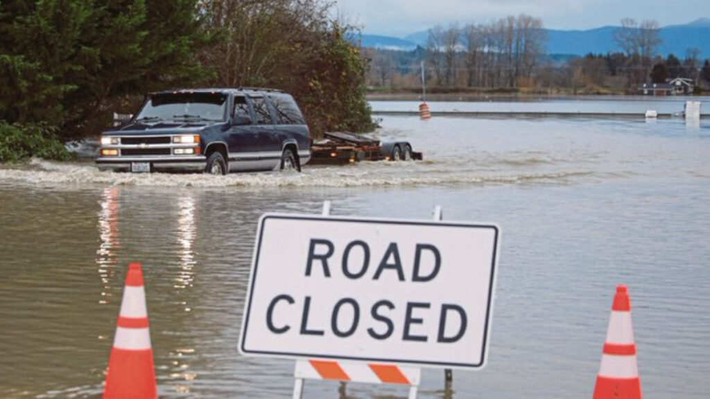 Washington’da ‘tarihi’ sel felaketi: Acil durum ilan edildi