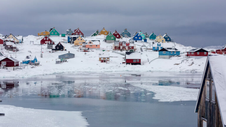 Dünya genelinde deniz seviyesi yükseliyor: Bilim insanlarına göre Grönland’da düşüş kapıda