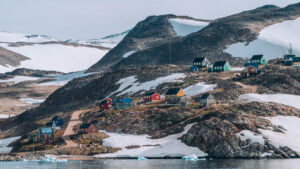 Grönland’daki buzullarda alg büyümesi erimeyi hızlandırıyor!
