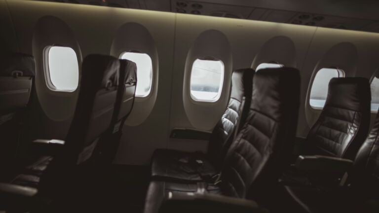 Greenpeace’ten Davos tepkisi: “Her 4 katılımcıya 1 özel jet düşüyor!