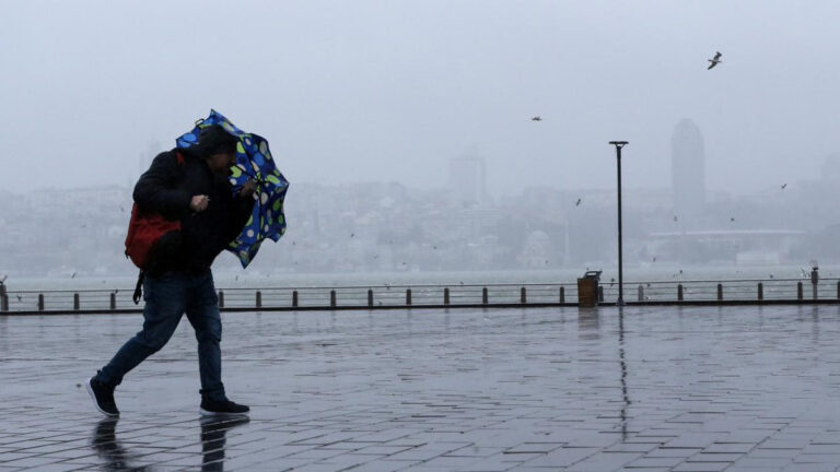 Meteoroloji’den yağmur, kar ve kuvvetli rüzgar uyarısı