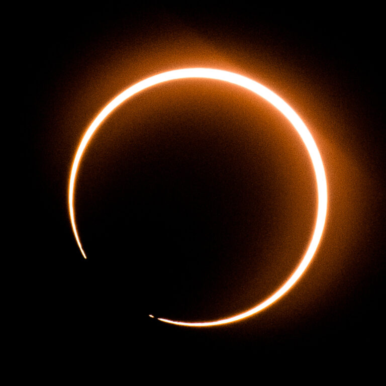 ‘Ateş çemberi’ Güneş Tutulması bugün gökyüzünde