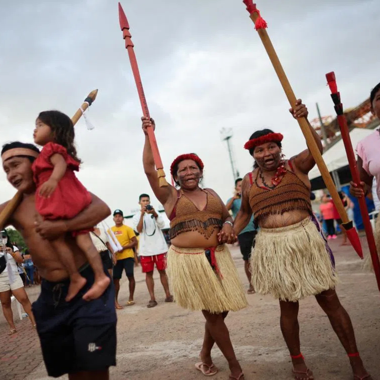 “Yaşam için zafer!” Brezilya Amazonu’nda aktivistler su yolunun özelleştirilmesini nasıl durdurdu?