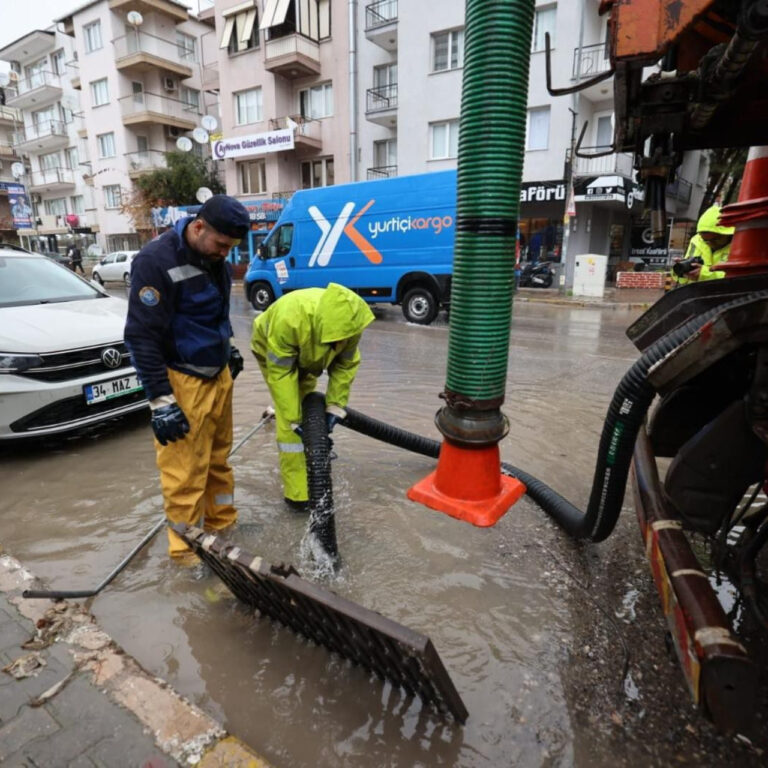 İzmir’de 44 günde rekor yağış: Baraj doluluk oranları yükseldi