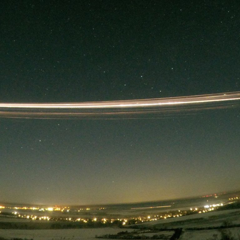 Bir roketin atmosfere yeniden girişinden kaynaklanan metal kirliliği ilk kez doğrudan tespit edildi