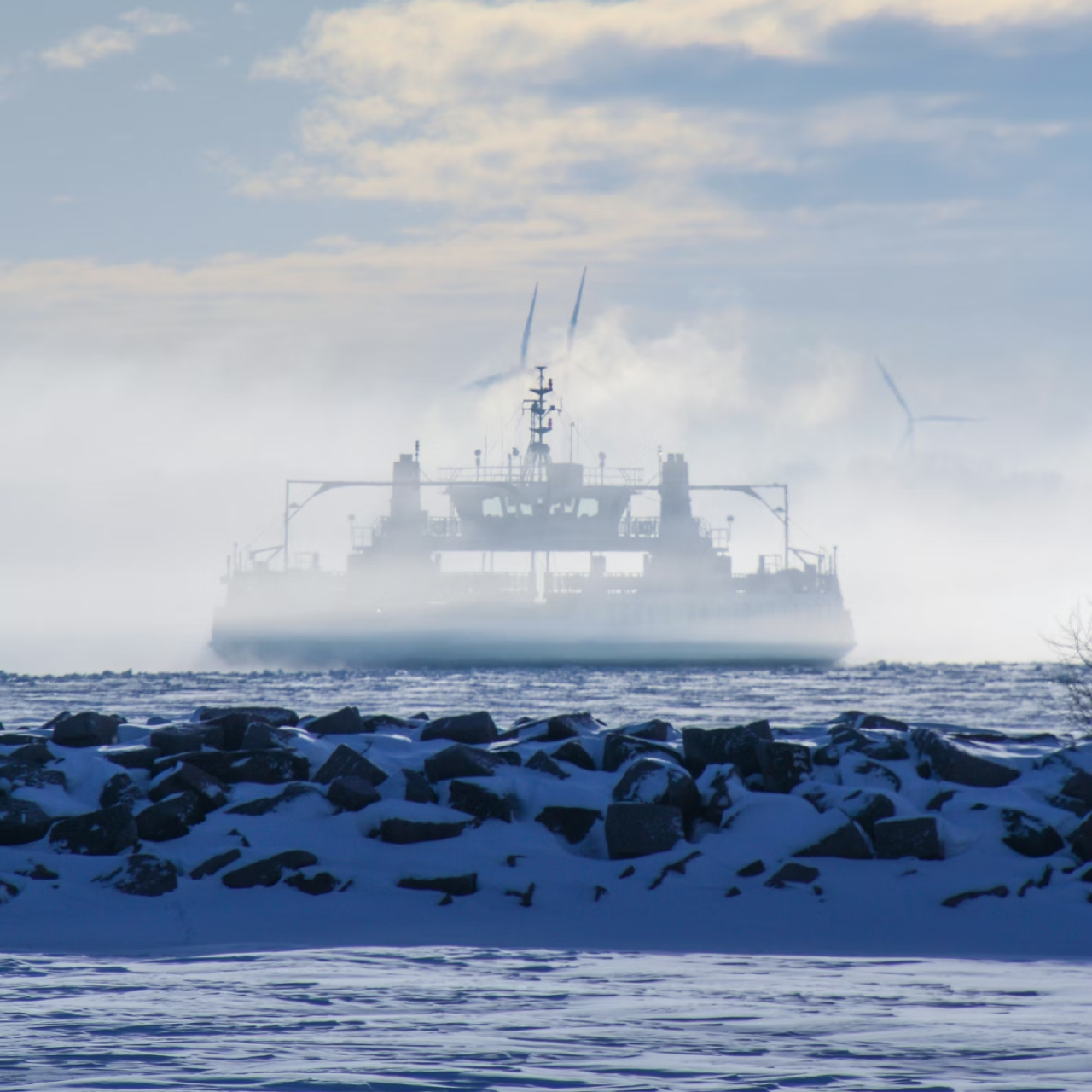 Birçok AB başkentinde feribotlar, otomobillerden daha fazla kükürt kirliliği yayıyor