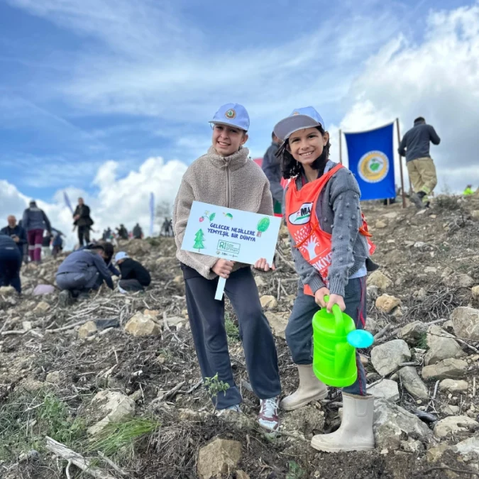 “81 İlde 81 Orman” projesi devam ediyor: 771 bin fidan toprakla buluştu