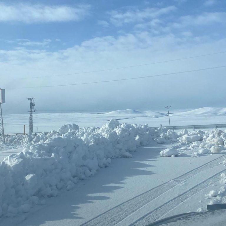 Meteoroloji’den bu bölgelere sağanak yağmur ve kar yağışı uyarısı