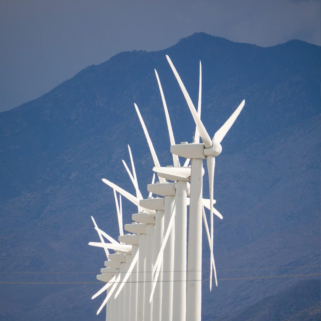Küresel rüzgâr enerjisinde rekor yıl: Çinli türbin üreticileri pazarın zirvesinde