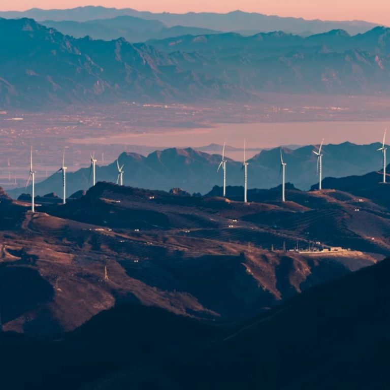 BM yetkilisi: “Fosil yakıtlar güvenliği zedeliyor; yenilenebilirler daha ucuz, daha güvenli ve daha hızlı”