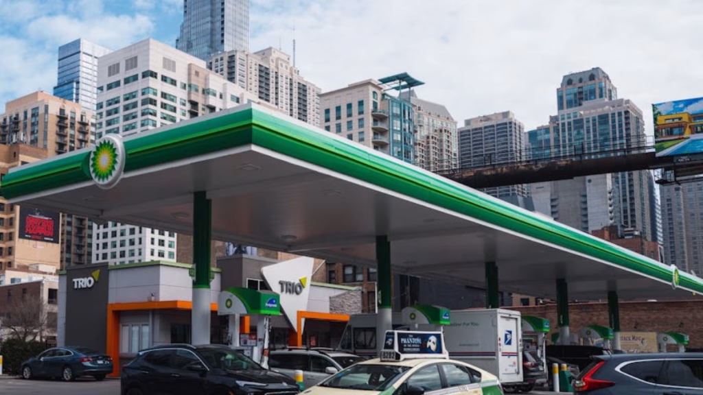 BP’de iklim gerilimi: Hissedarlara başkana karşı oy çağrısı