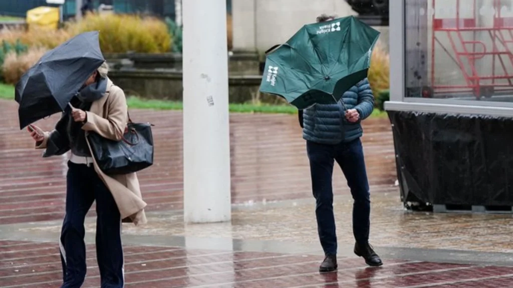 İskoçya’da Dave Fırtınası alarmı: Fırtına ve kar uyarısı yapıldı