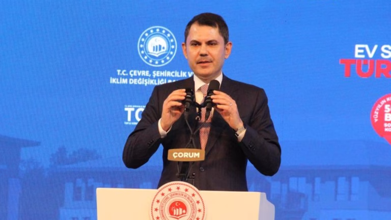 Bakan Kurum: Enerji krizini yeniden yaşamamak için temiz enerji şart