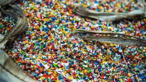 Mikroplastikler küresel ısınmayı artırıyor mu? Yeni araştırma çarpıcı sonuçlar ortaya koydu