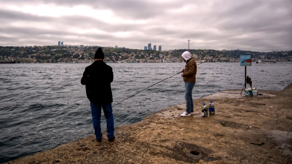 Marmara Denizi’nde plastik tehdidi büyüyor: Bazı bölgelerde mikroplastik kirliliği 3 katına çıktı