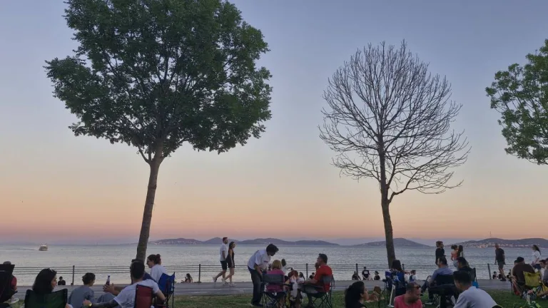 Meteoroloji’den kuvvetli rüzgâr uyarısı: Marmara ve Kuzey Ege’de dikkat