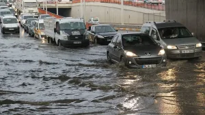 Hava durumu: Sağanak ve gök gürültülü yağışlar etkili olacak