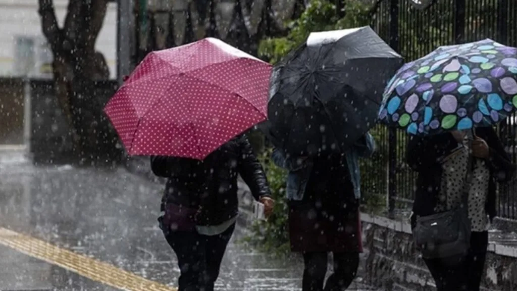 İstanbul dahil 6 ile sarı kodlu alarm: Şiddetli sağanak ve sel riski kapıda!